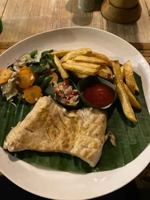 Ibus Sea View Warung