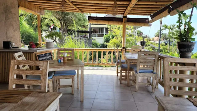 Ibus Sea View Warung