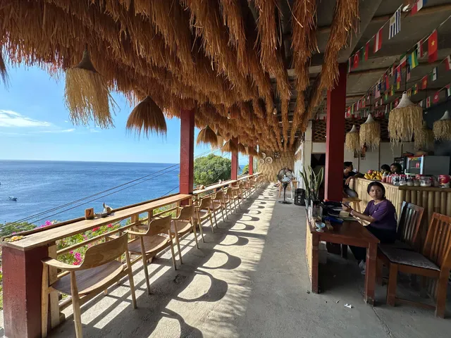 Joli Best View Cafe