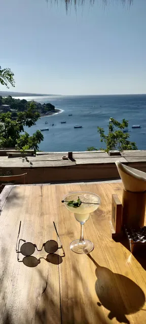 Joli Best View Cafe