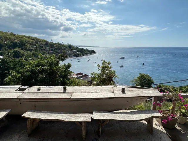 Joli Best View Cafe
