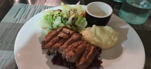Le Bistrot
