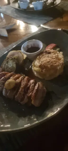 Le Bistrot