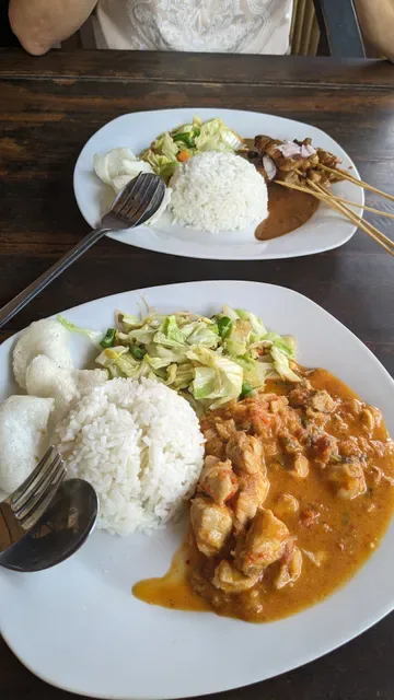 Moon Cafe