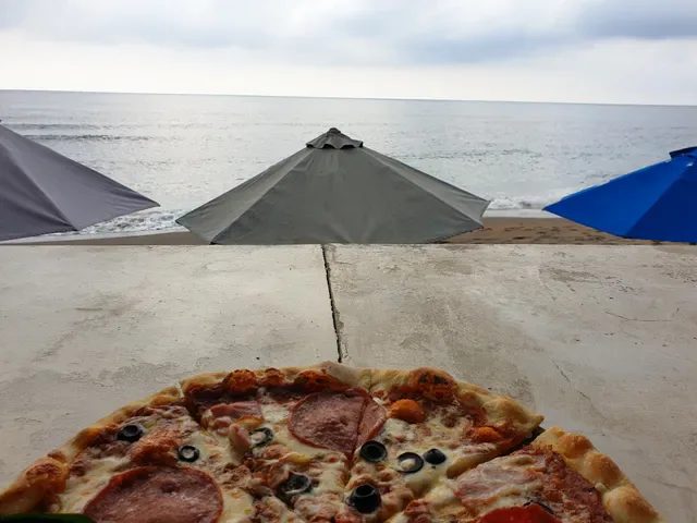 Pondok Vienna Beach Restaurant