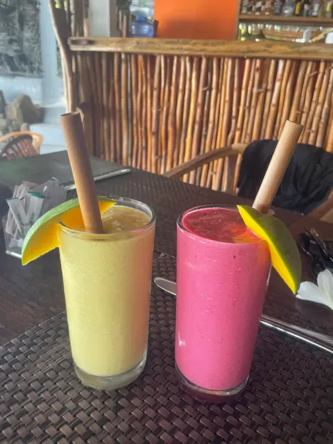 Pondok Vienna Beach Restaurant