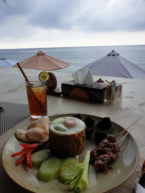 Pondok Vienna Beach Restaurant