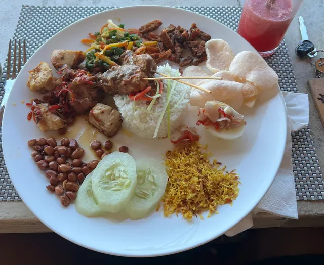 Pondok Vienna Beach Restaurant