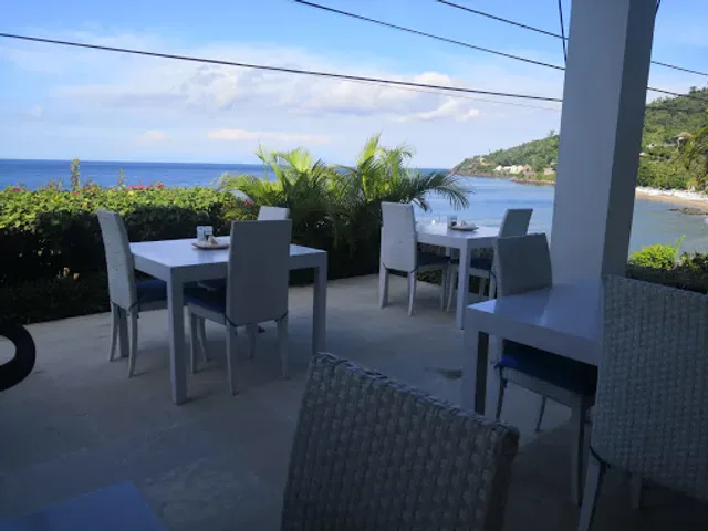 Sails Restaurant