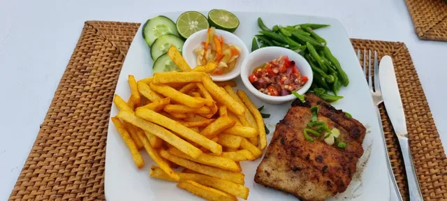 Sails Restaurant