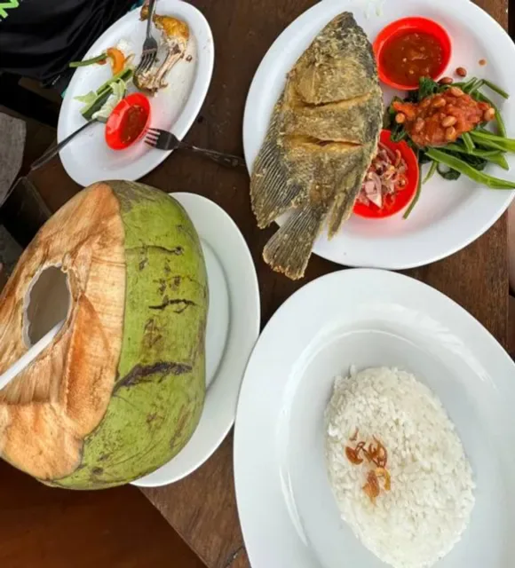 Warung Damar