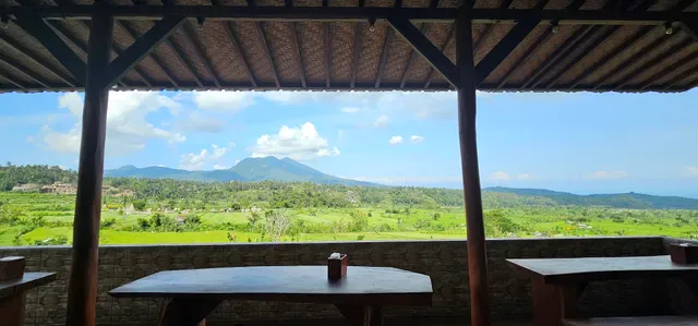 Warung Damar