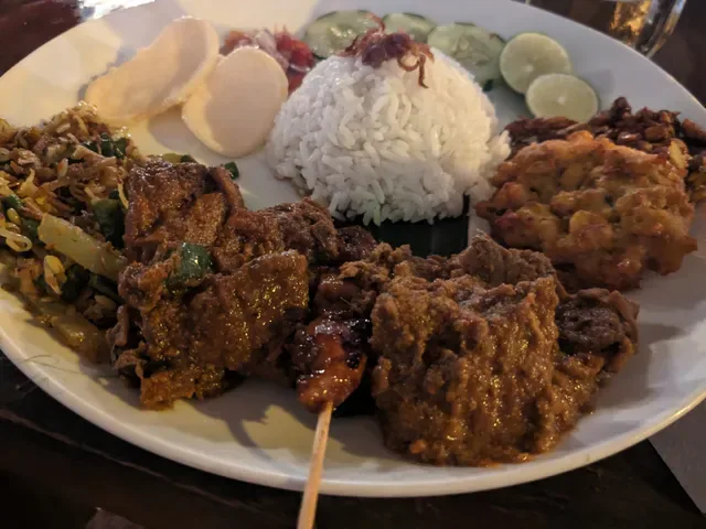 Warung Enak and Bungalows