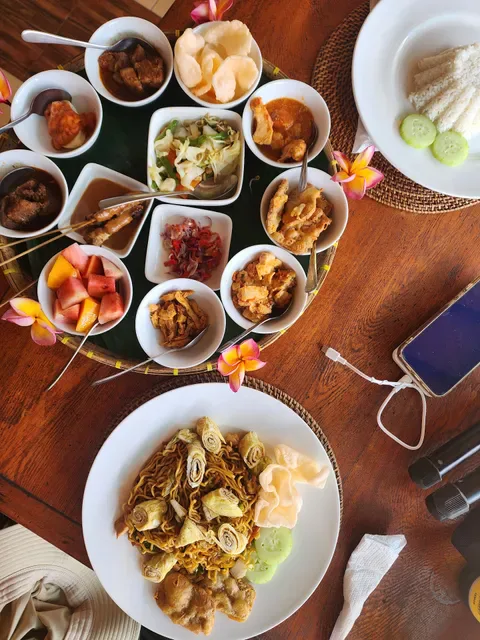 Warung Lucky Sari Amed