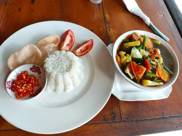 Warung Lucky Sari Amed