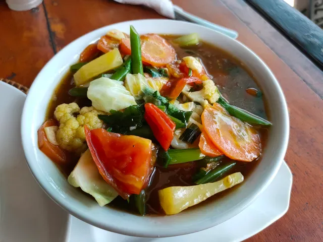 Warung Lucky Sari Amed