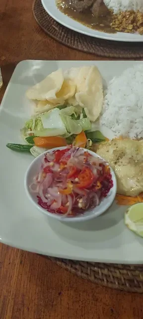 Warung Lucky Sari Amed
