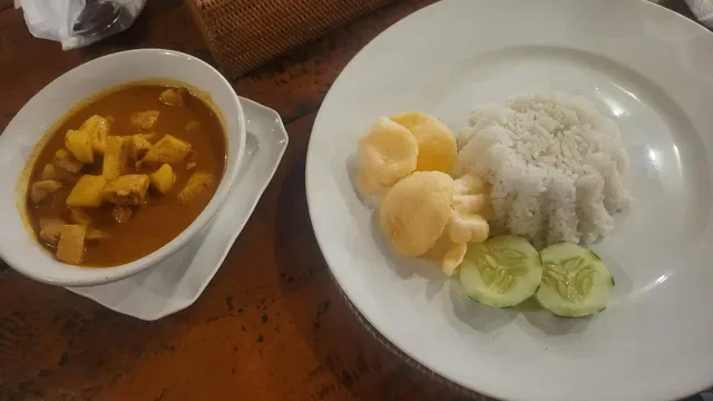 Warung Lucky Sari Amed