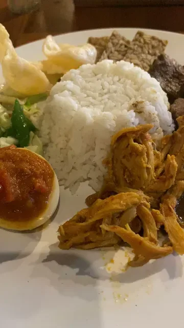 Warung Lucky Sari Amed
