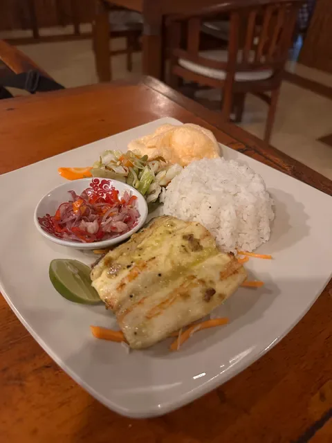 Warung Lucky Sari Amed