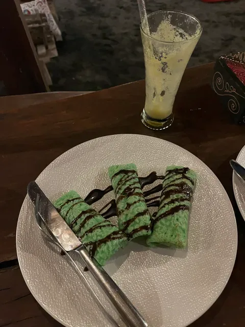 Warung Mewali