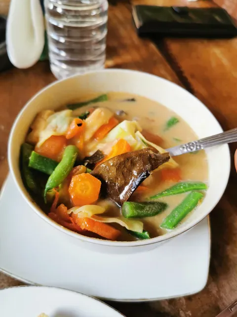 Warung Sridana