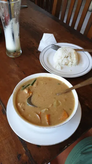 Warung Sridana