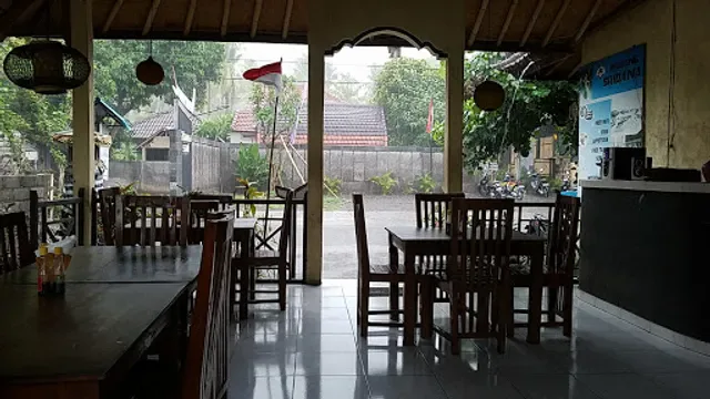 Warung Sridana