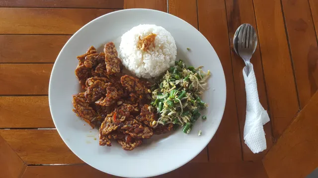 Wayan's Warung
