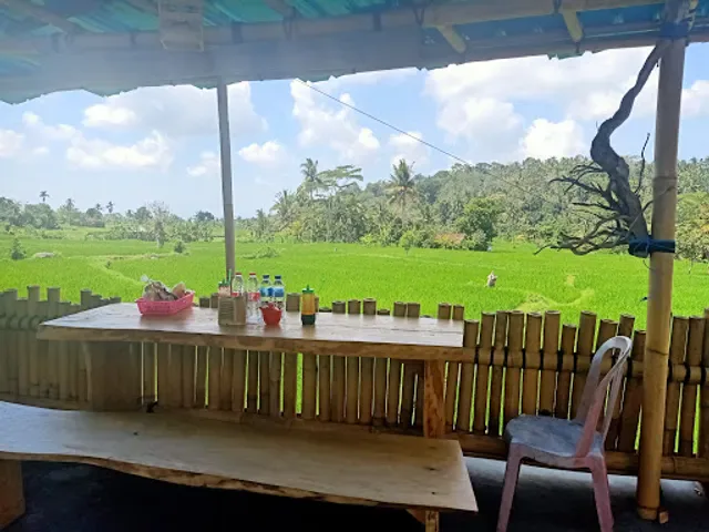 Warung Han's Bamboo