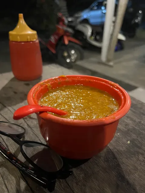 Warung Han's Bamboo