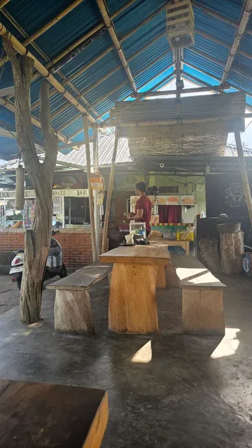 Warung Han's Bamboo