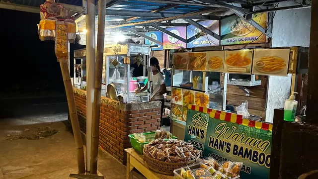 Warung Han's Bamboo