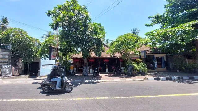 Astawa Warung