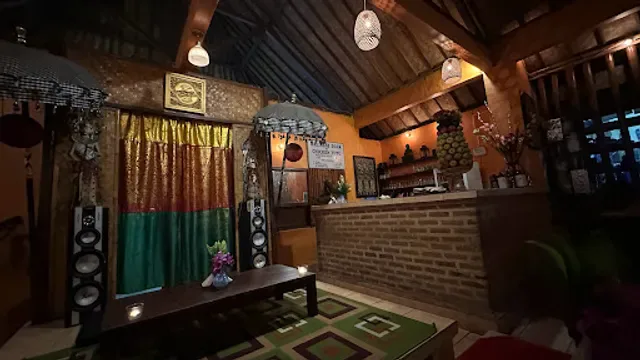 Astawa Warung