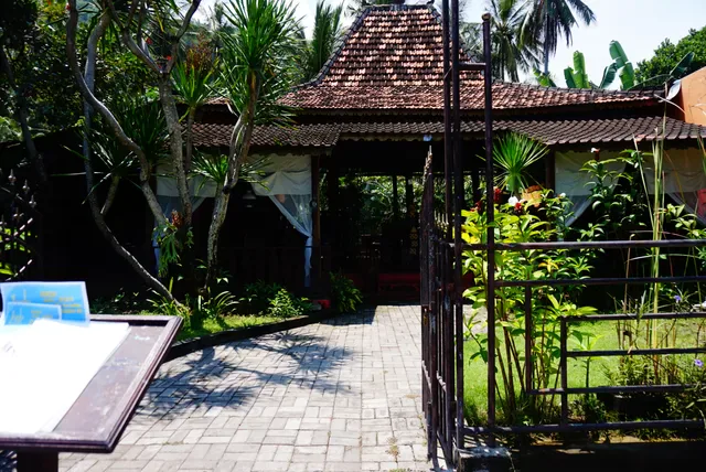 Joglo Bar & Restaurant