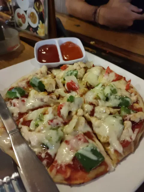 Kumendel Rumah Makan Keluarga