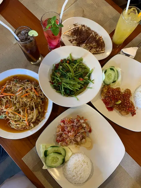 Kumendel Rumah Makan Keluarga