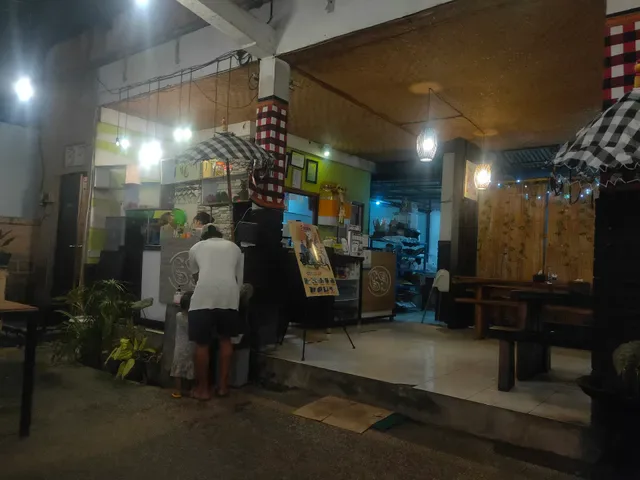 Kumendel Rumah Makan Keluarga