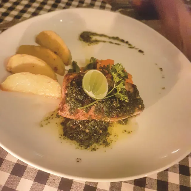 LaRouge restaurant