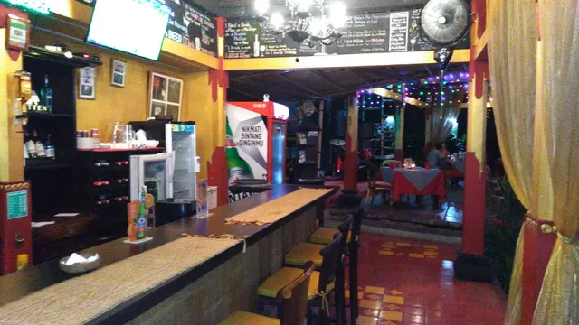 LaRouge restaurant