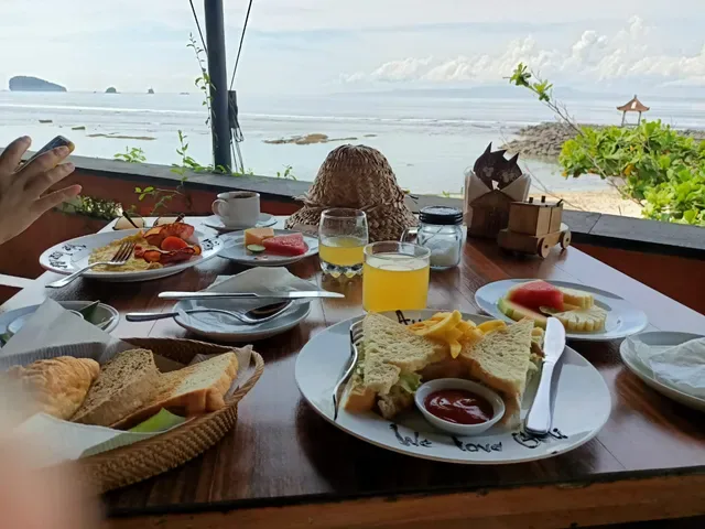 Lezat Beach Restaurant