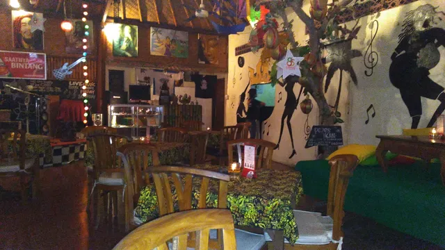 New Queen Pub & Restaurant