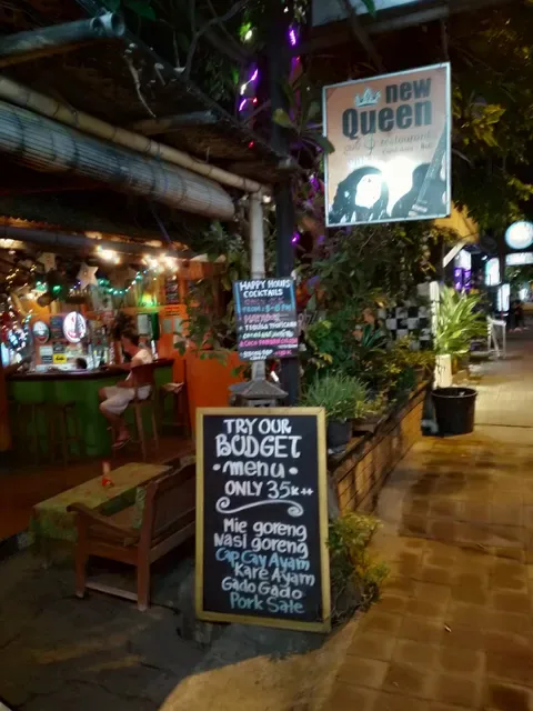 New Queen Pub & Restaurant