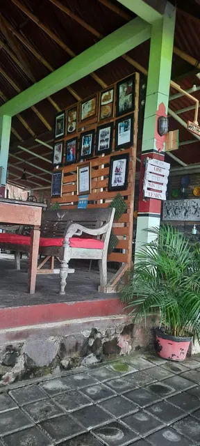 Petani's Warung and Catering