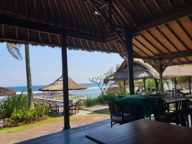 Puri Pandan Restaurant and Bungalow