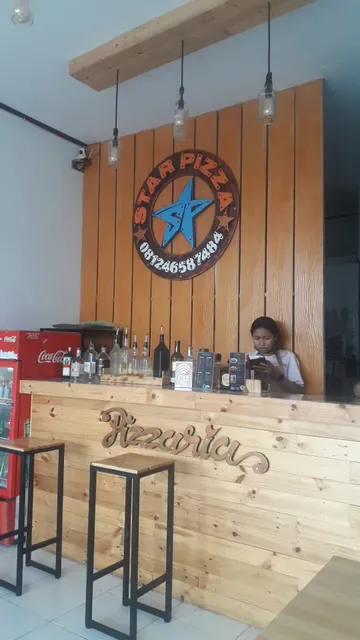 Star Pizza