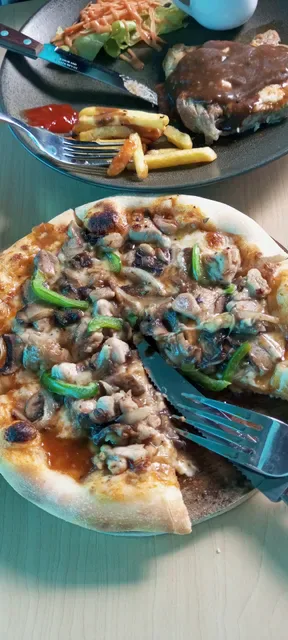 Star Pizza