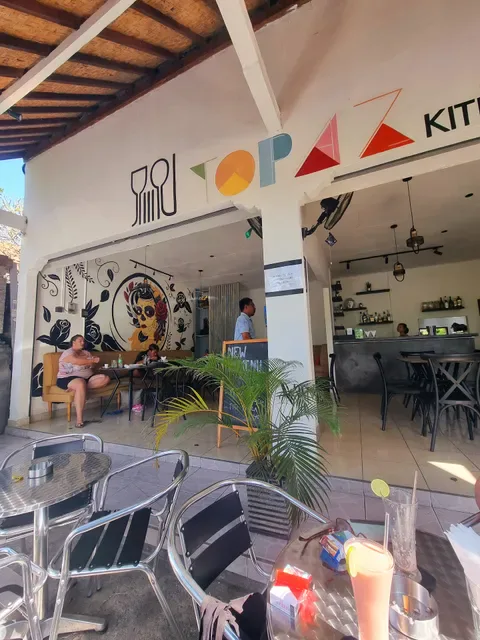 TOPAZ Kitchen
