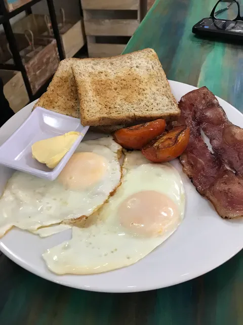 Wacky Jacky's Bali & WJ's Coffee Shop